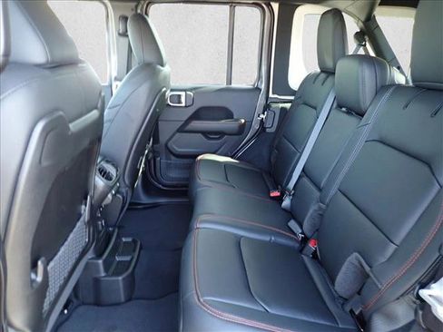 New 2026 Jeep Wrangler Unlimited Rubicon AWD/4WD image 9