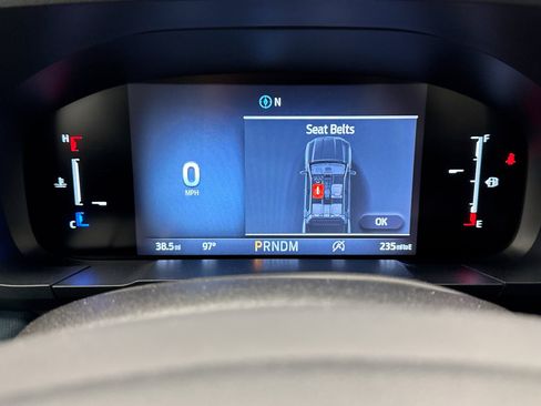 Used 2025 Ford Maverick Lobo AWD/4WD image 9