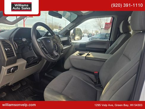 Used 2022 Ford F350 XL w/ Power Equipment Group image 10