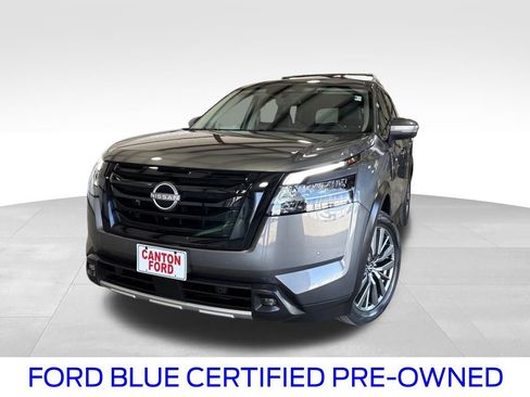 Used 2022 Nissan Pathfinder SL w/ SL Premium Package image 1