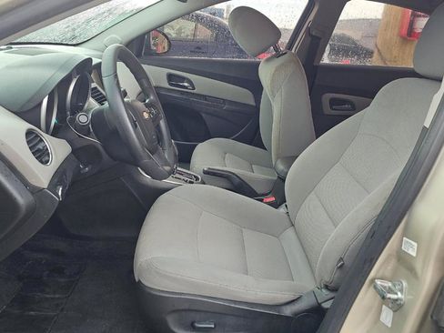 Used 2015 Chevrolet Cruze LT FWD image 6