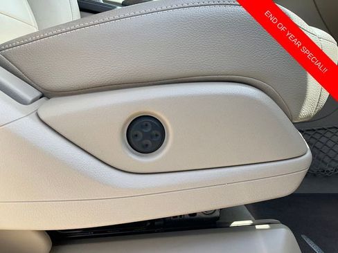 Used 2012 Mercedes-Benz ML 350 BlueTEC 4MATIC image 14