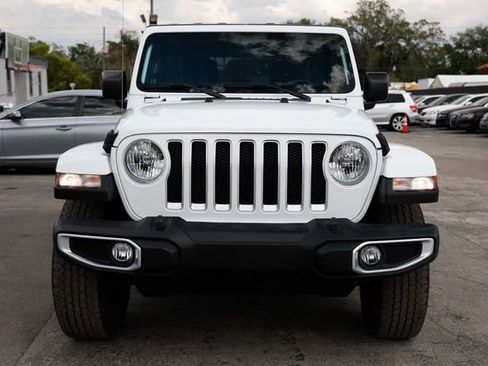 Used 2022 Jeep Wrangler Unlimited Sahara w/ Cold Weather Group image 20