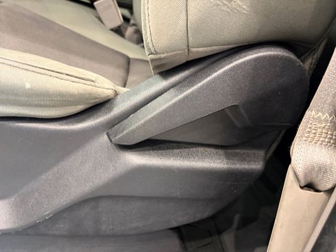 Used 2018 Ford F150 XL w/ Equipment Group 101A Mid image 12