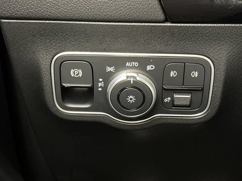 Certified 2026 Mercedes-Benz GLA 250 4MATIC image 33