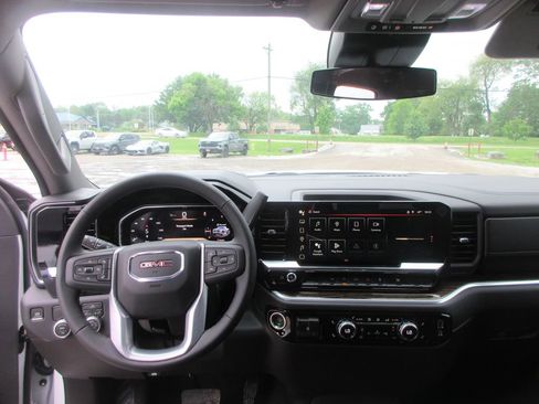 New 2026 GMC Sierra 1500 Elevation w/ Elevation Select Package RWD image 17