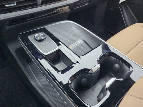 New 2026 Buick Enclave Preferred w/ Power Package image 32