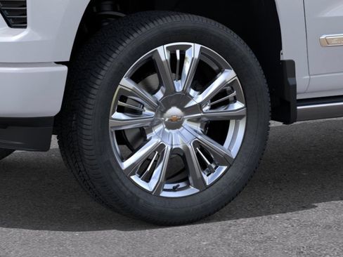 New 2026 Chevrolet Silverado 1500 High Country AWD/4WD image 9