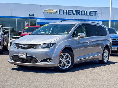 Used 2020 Chrysler Pacifica Limited