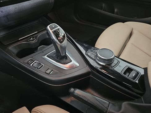 Used 2017 BMW 230i Convertible RWD image 22