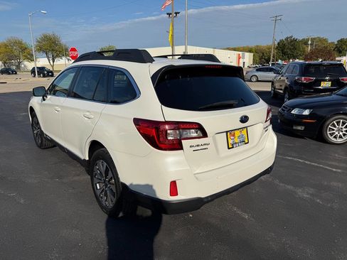 Used 2015 Subaru Outback 3.6R Limited image 4