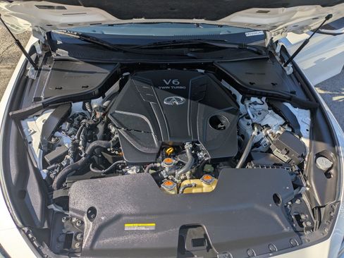 Used 2019 INFINITI Q50 Red Sport 400 w/ Sensory Package RWD image 34