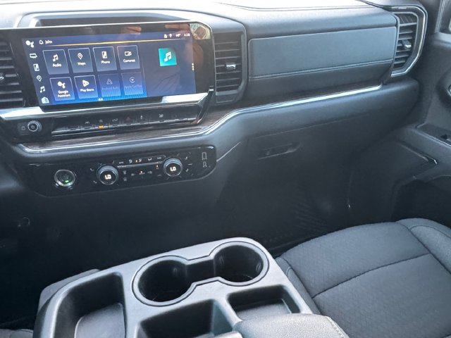 Used 2024 Chevrolet Silverado 1500 LT RWD image 3
