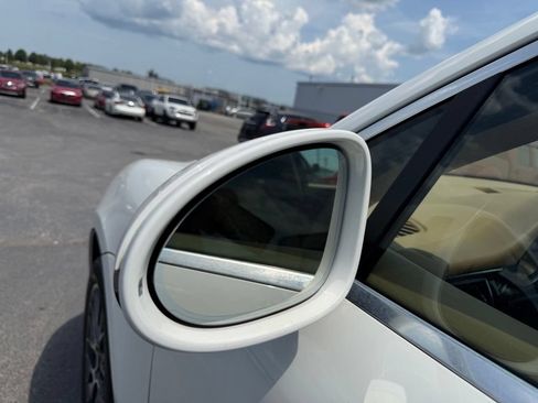 Used 2015 Porsche Macan S AWD/4WD image 10