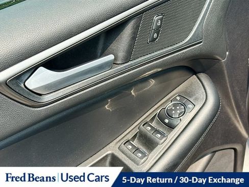 Used 2022 Ford Edge SE w/ Black Appearance Package AWD/4WD image 24