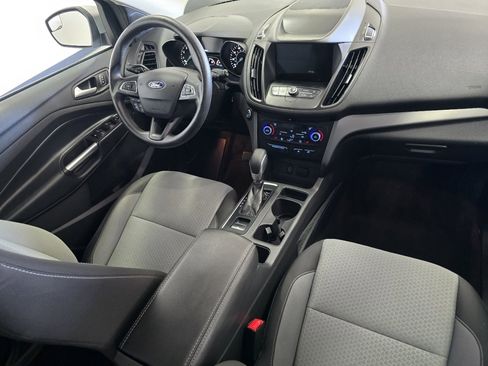 Used 2019 Ford Escape SE image 20