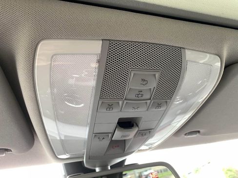 Used 2013 Mercedes-Benz GLK 350 4MATIC image 30