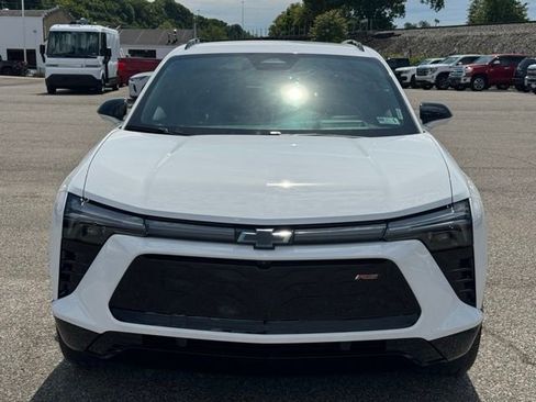 Used 2024 Chevrolet Blazer EV RS AWD/4WD image 8