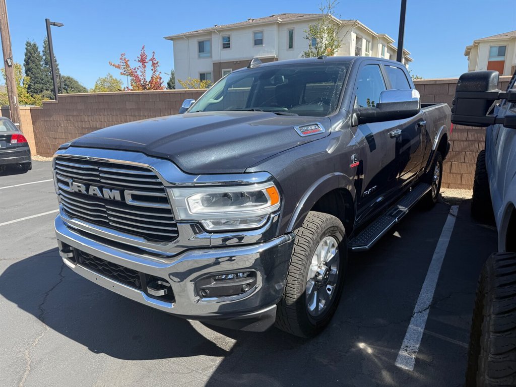 Used 2020 RAM 2500 Laramie AWD/4WD image 2