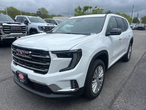 New 2026 GMC Acadia Elevation w/ Elevation Premium Package AWD/4WD image 4