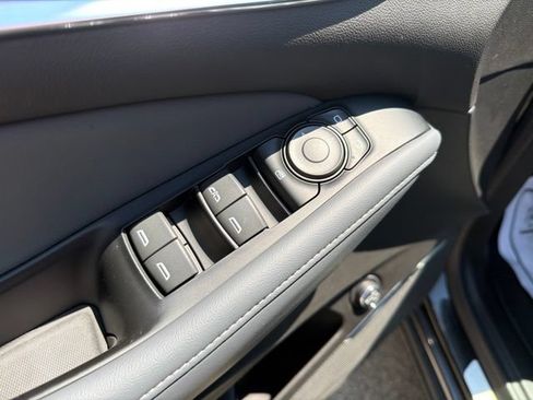 Certified 2023 Buick Enclave Essence w/ Trailering Package, 5000 lbs. AWD/4WD image 20