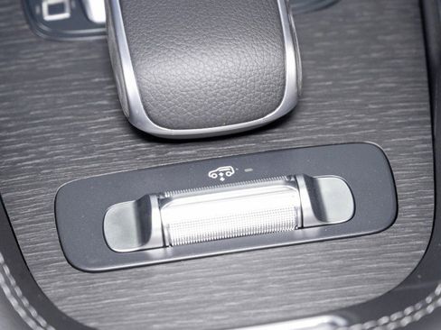 New 2026 Mercedes-Benz GLS 450 4MATIC image 25