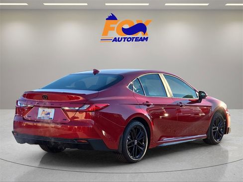 New 2026 Toyota Camry SE image 4