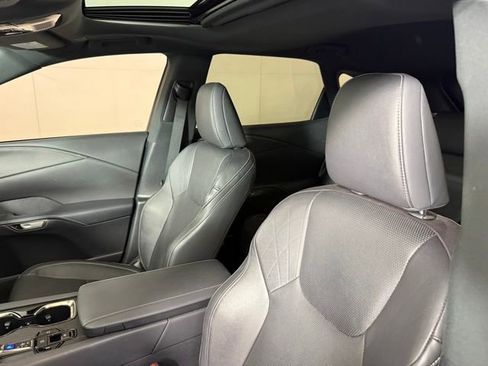 Used 2023 Lexus RX 350 Premium Plus w/ Cold Area Package FWD image 7