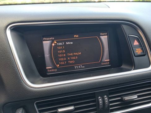 Used 2012 Audi Q5 2.0T Premium AWD/4WD image 40