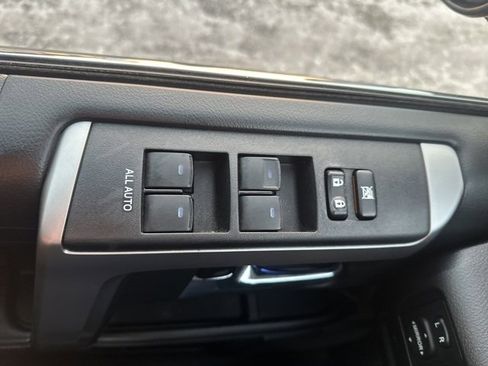 Certified 2018 Toyota 4Runner Limited image 18