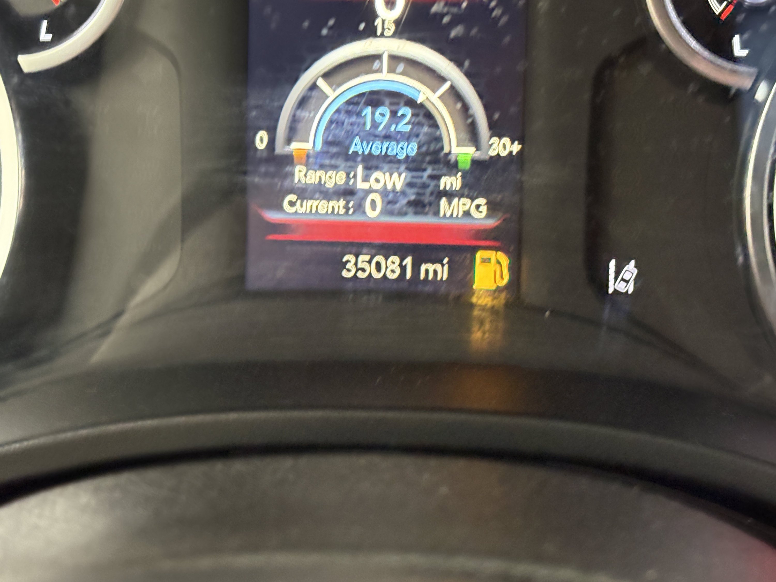Used 2025 RAM 1500 Tradesman AWD/4WD image 33