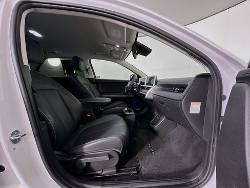 Used 2023 Hyundai Ioniq 5 SEL AWD/4WD image 32