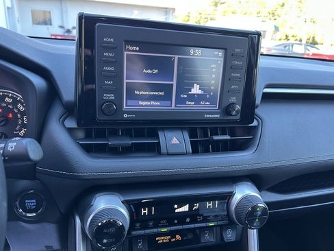 Certified 2022 Toyota RAV4 XLE image 16