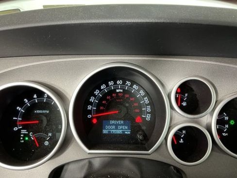 Used 2010 Toyota Sequoia Platinum AWD/4WD image 10