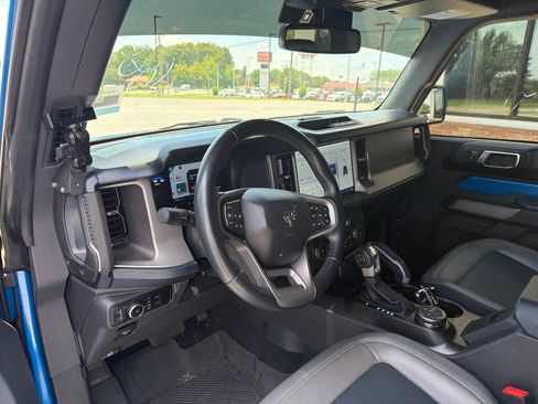 Used 2023 Ford Bronco Outer Banks AWD/4WD image 4
