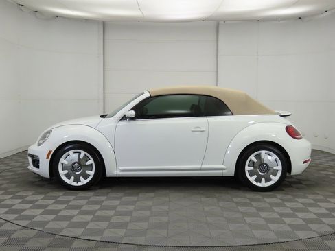 Used 2019 Volkswagen Beetle 2.0T Final Edition SEL image 16