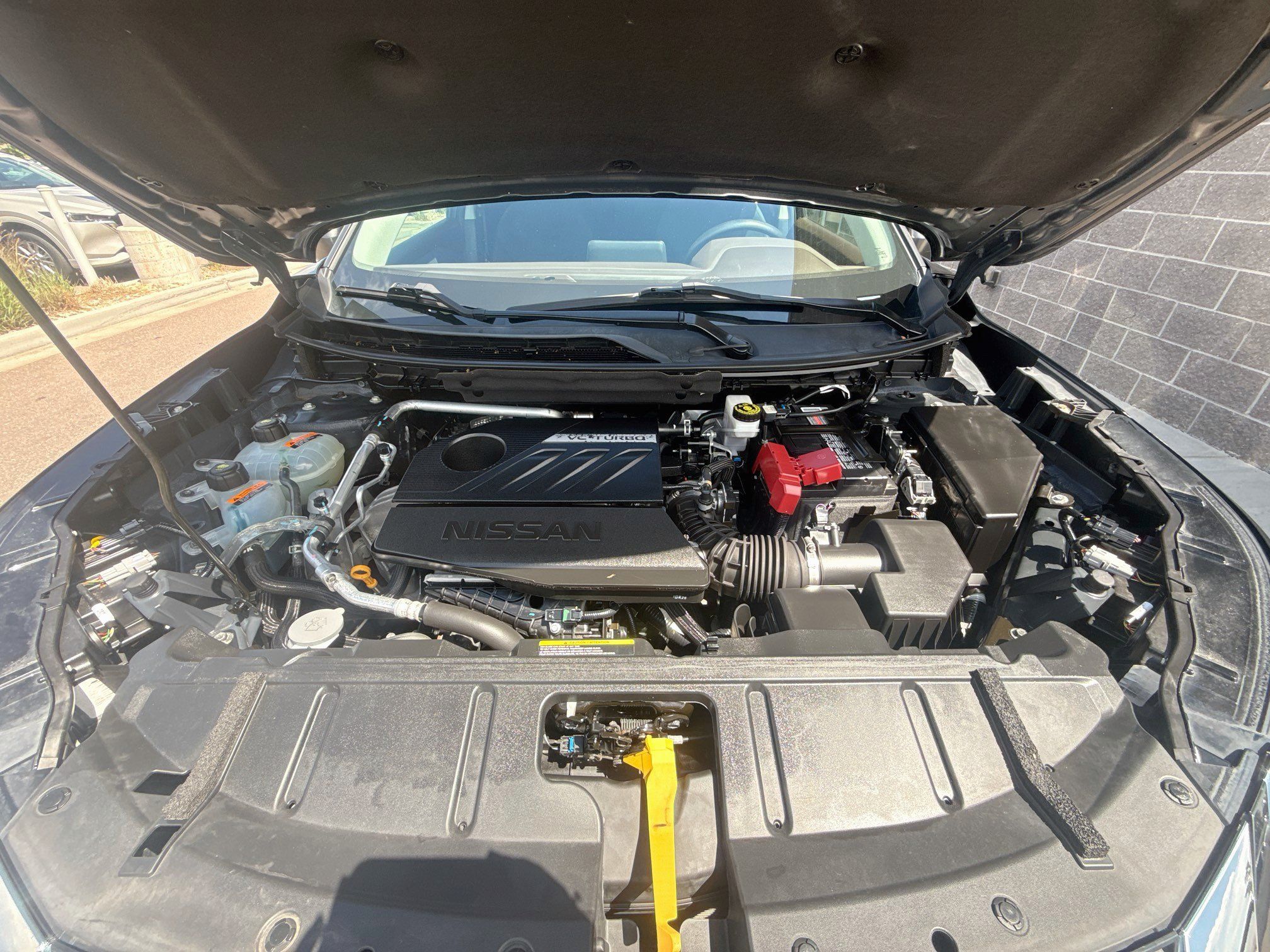 Used 2023 Nissan Rogue S AWD/4WD image 33