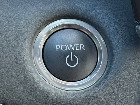 Certified 2026 Toyota Highlander XLE AWD/4WD image 40