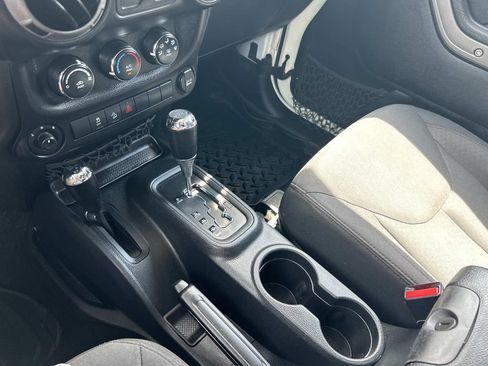 Used 2016 Jeep Wrangler Sport w/ Quick Order Package 24S AWD/4WD image 26