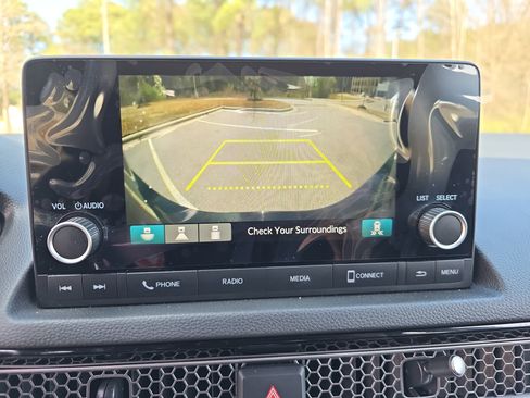 Used 2025 Honda Civic Sport image 23