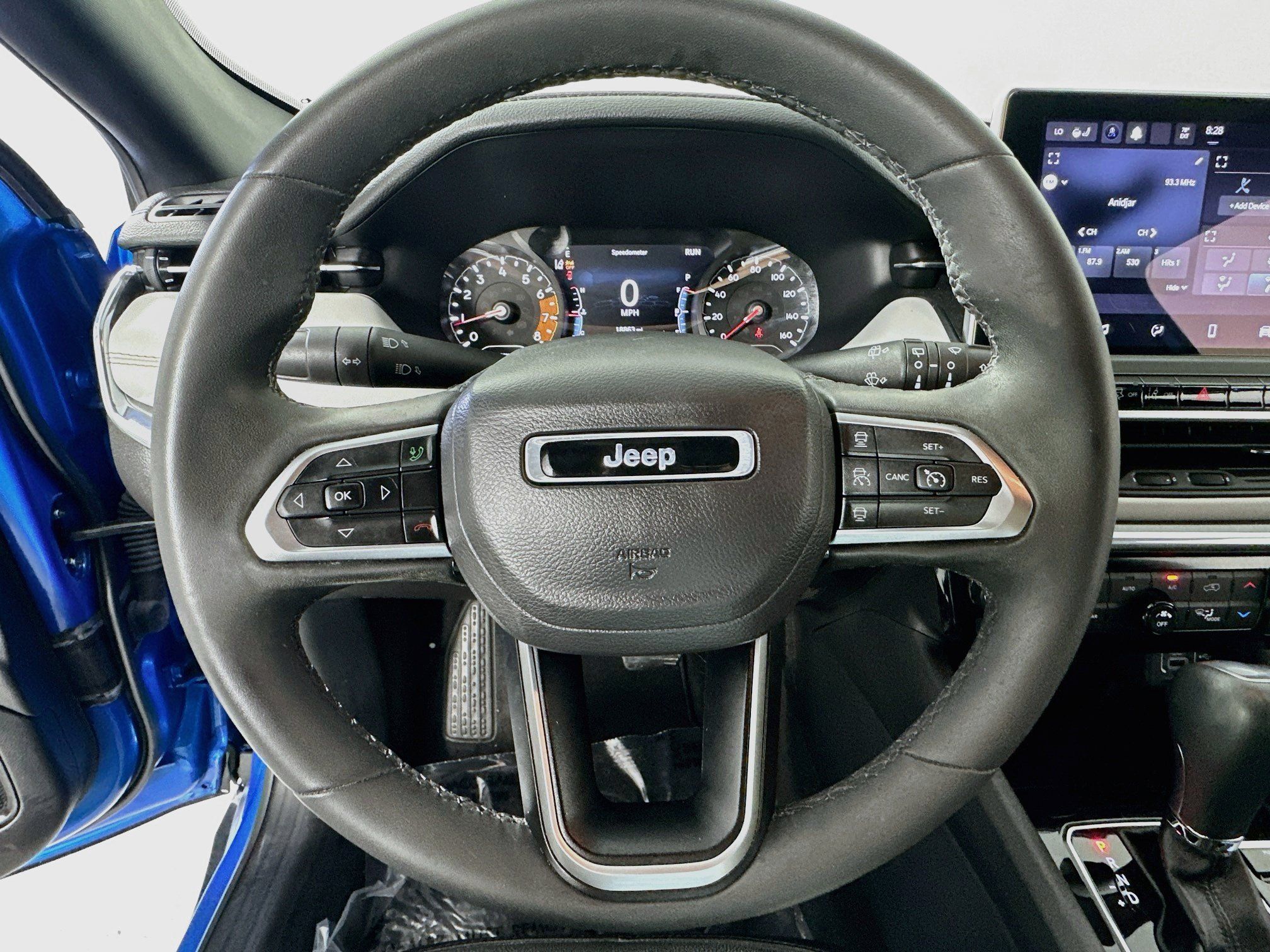 Used 2023 Jeep Compass Limited AWD/4WD image 11
