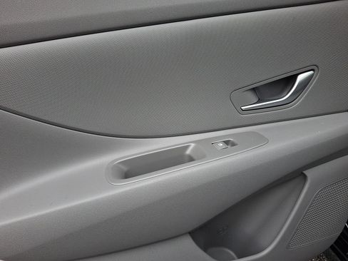 New 2026 Hyundai Elantra Blue image 8