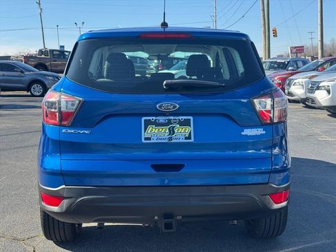 Used 2017 Ford Escape S image 4