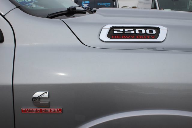 Used 2020 RAM 2500 Limited AWD/4WD image 37