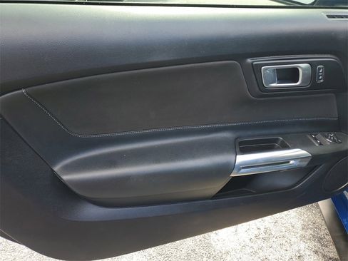 Used 2018 Ford Mustang GT w/ Equipment Group 301A image 14