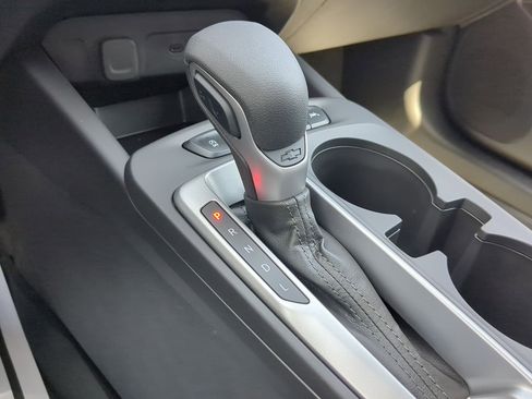 New 2026 Chevrolet Trax LS w/ LS Convenience Package FWD image 16