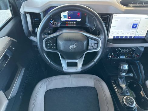 Certified 2023 Ford Bronco Wildtrak AWD/4WD image 13