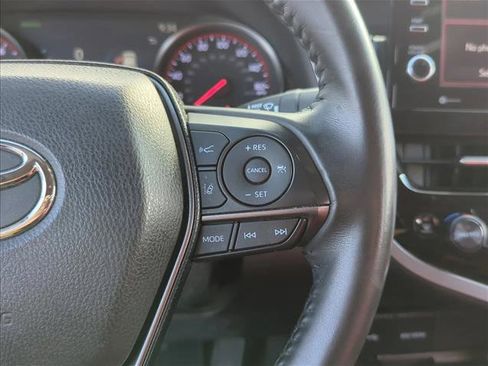 Used 2022 Toyota Camry XSE image 16