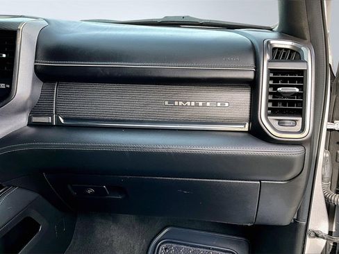 Used 2019 RAM 1500 Limited image 18