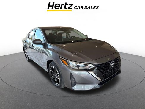 Used 2025 Nissan Sentra SV FWD image 1